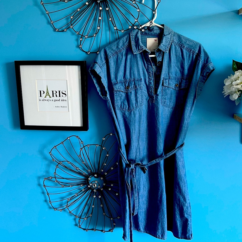 So brand med wash denim dress with tie. Size S.